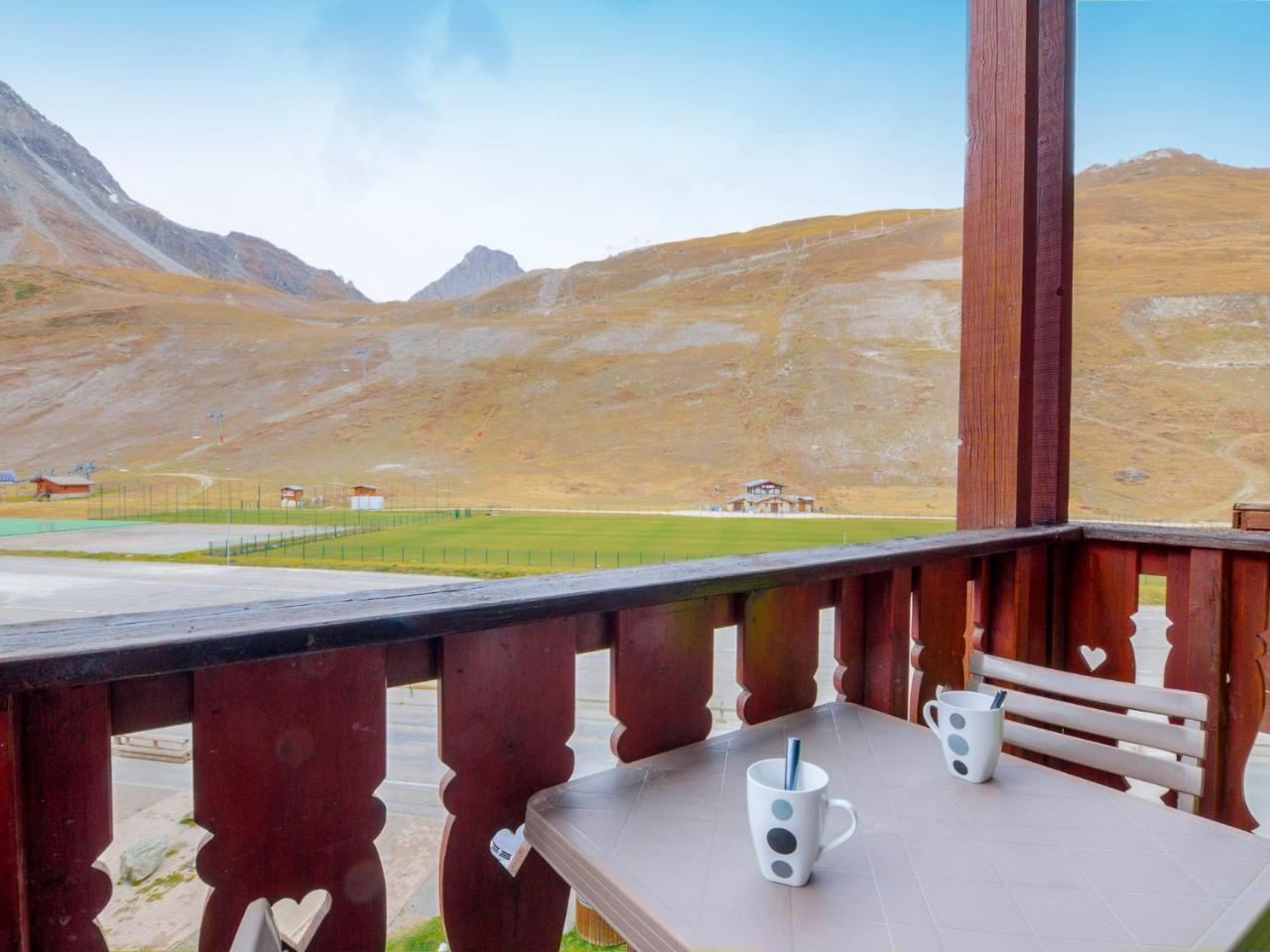 Apartment Chalet Club - Val Claret-1 By Interhome Тинь Экстерьер фото